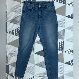 American Eagle Outfitters Curvy Hi-Rise Jegging Size 8 Regular